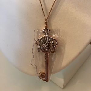 Vera Bradley Jewelry - Vera Bradley Signature Long Key Necklace -Gold Vera Bradley Jewelry - Vera Bradley Signature Long Key Necklace -Gold